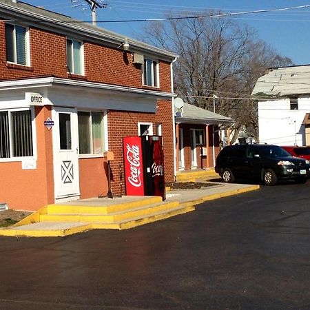 New Rome Motel Екстериор снимка